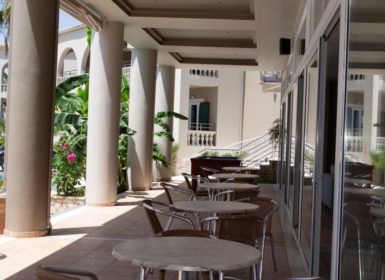 Olympia Hotel ลากานาส ภายนอก รูปภาพ