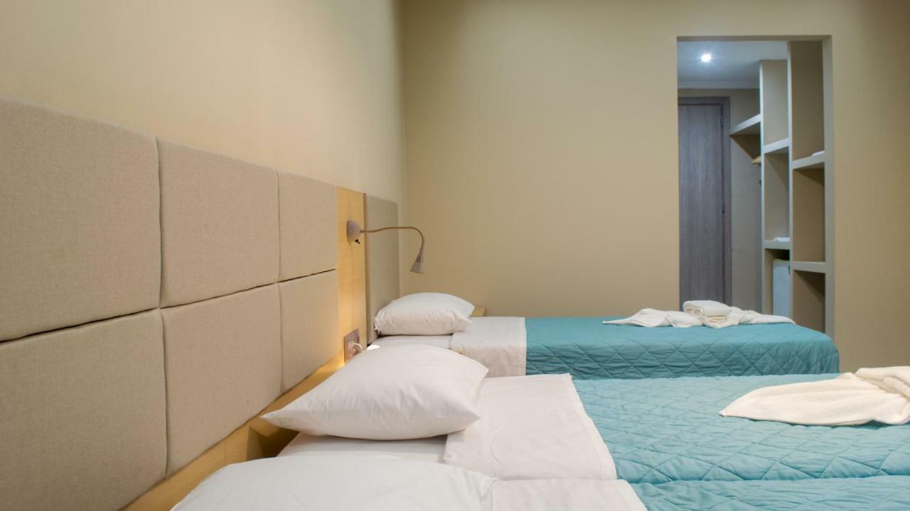 Olympia Hotel ลากานาส ภายนอก รูปภาพ