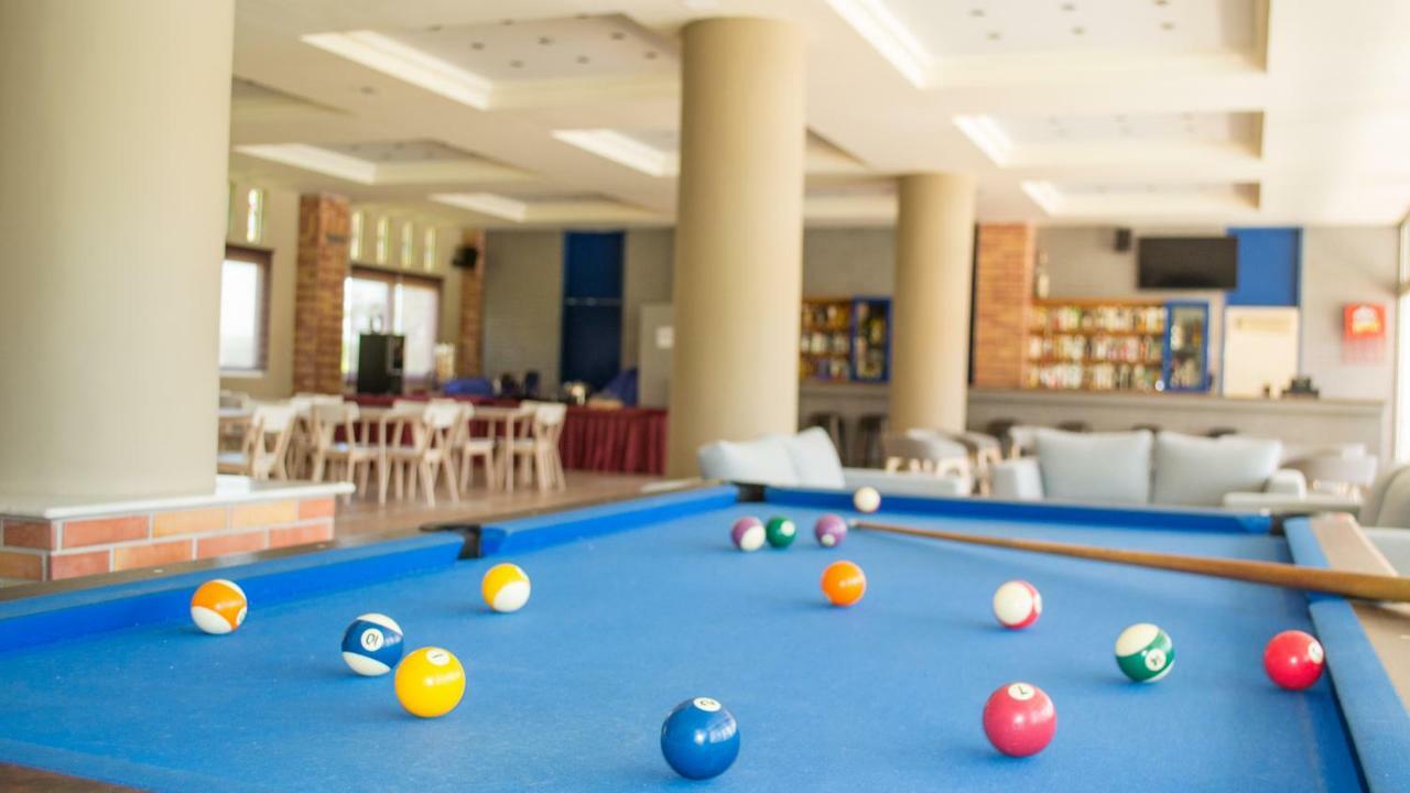 Olympia Hotel ลากานาส ภายนอก รูปภาพ